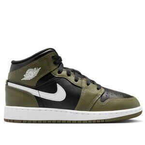 Youth Nikes JORDAN AJ 1 Mid